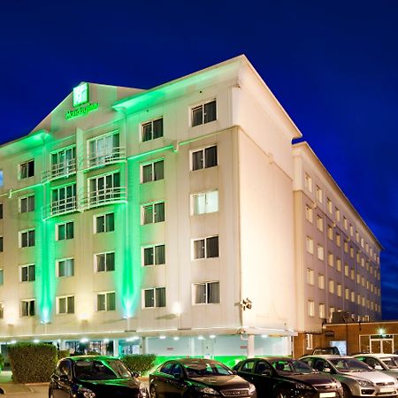 Holiday Inn Basildon By Ihg Exterior foto