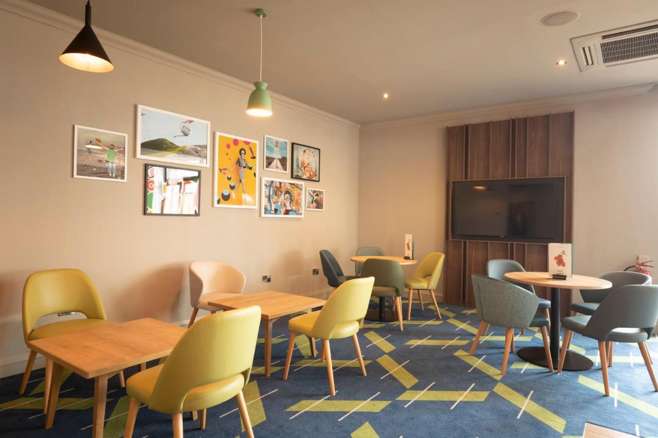 Holiday Inn Basildon By Ihg Exterior foto