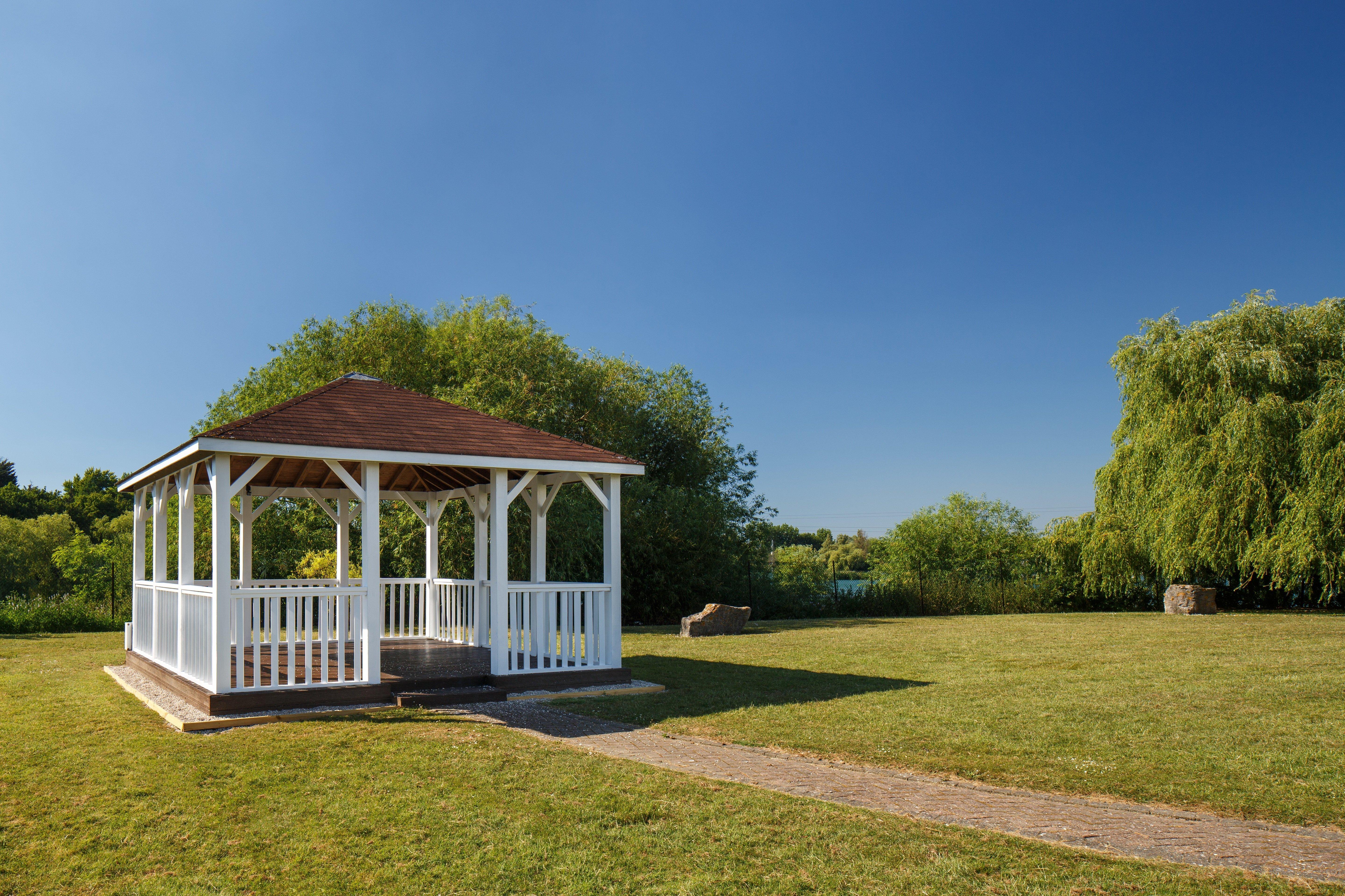 Holiday Inn Basildon By Ihg Exterior foto