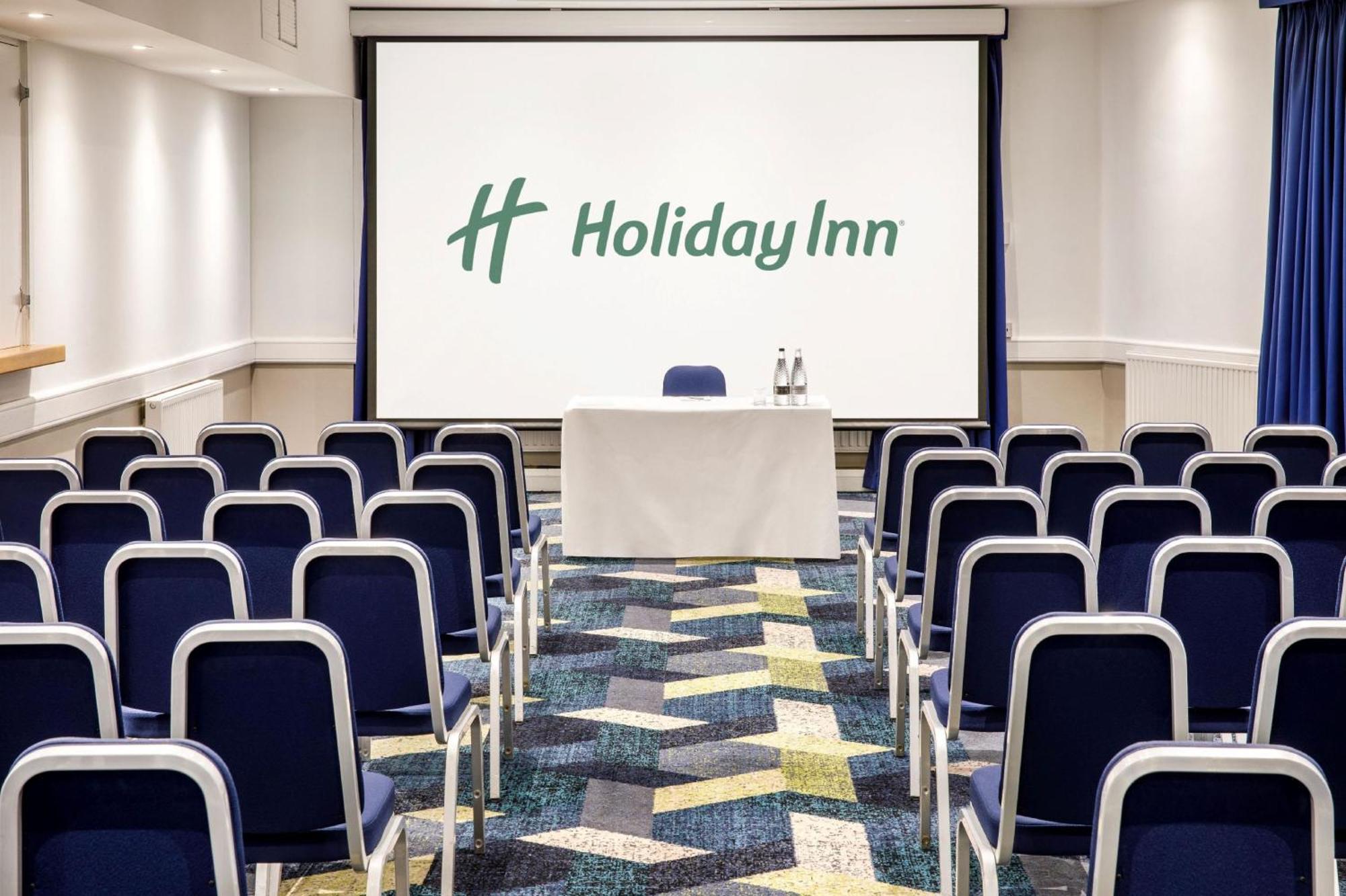 Holiday Inn Basildon By Ihg Exterior foto